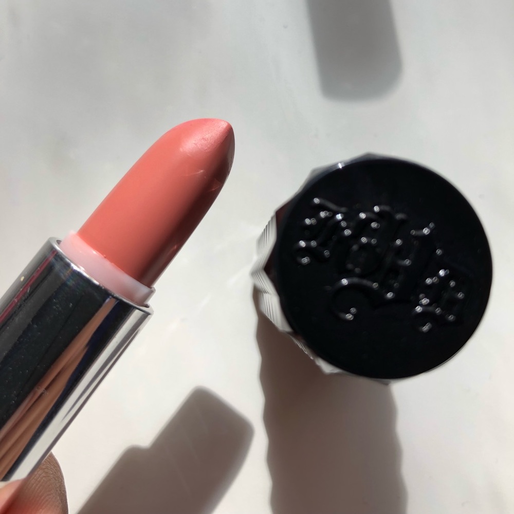 Kat Von D lipstick in Noble